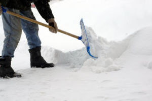 shoveling-snow1