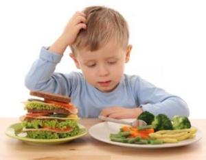 child_boy eating veg_cropped